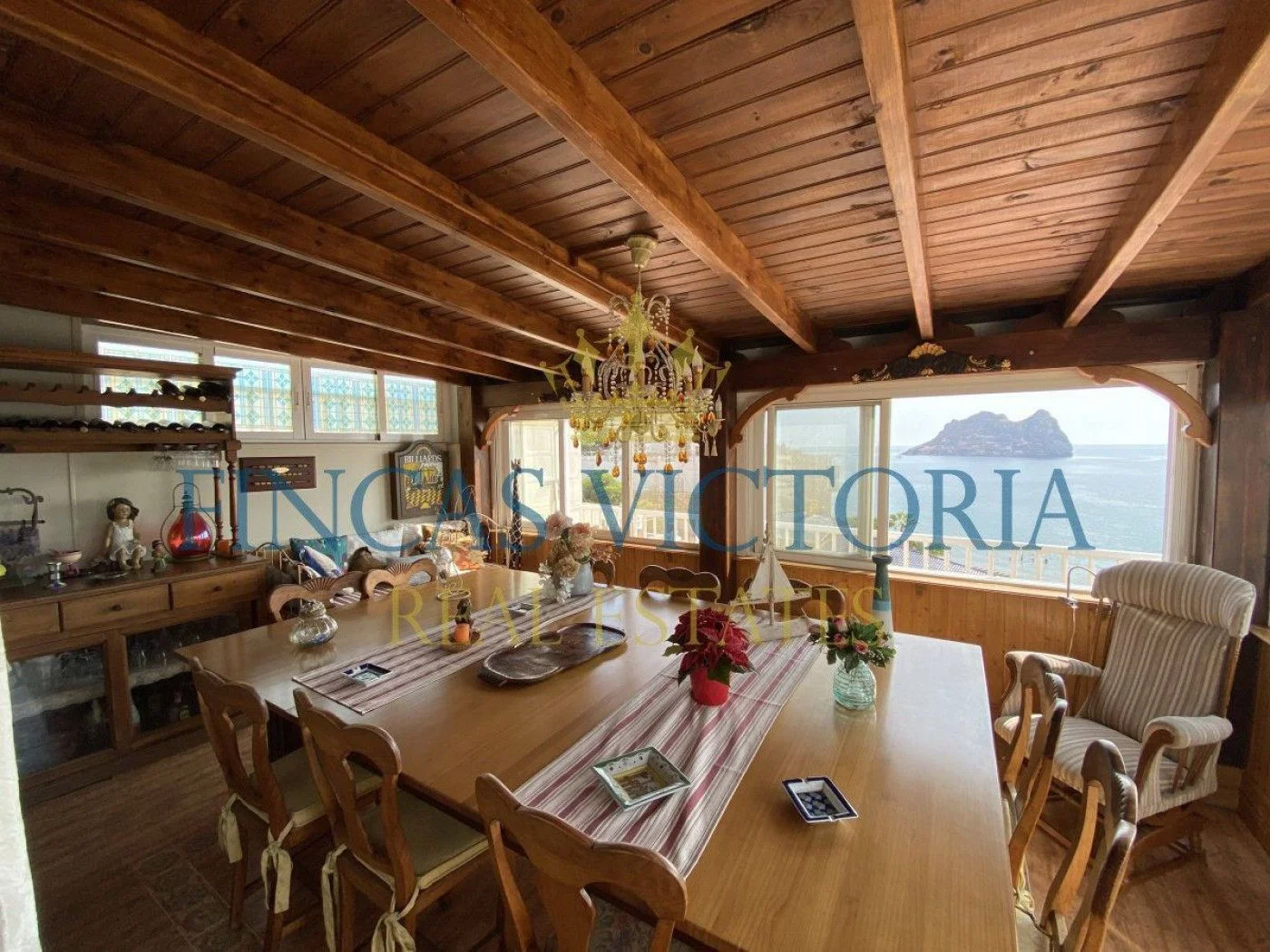 Gran casa en Hornillo con vistas a la bahía