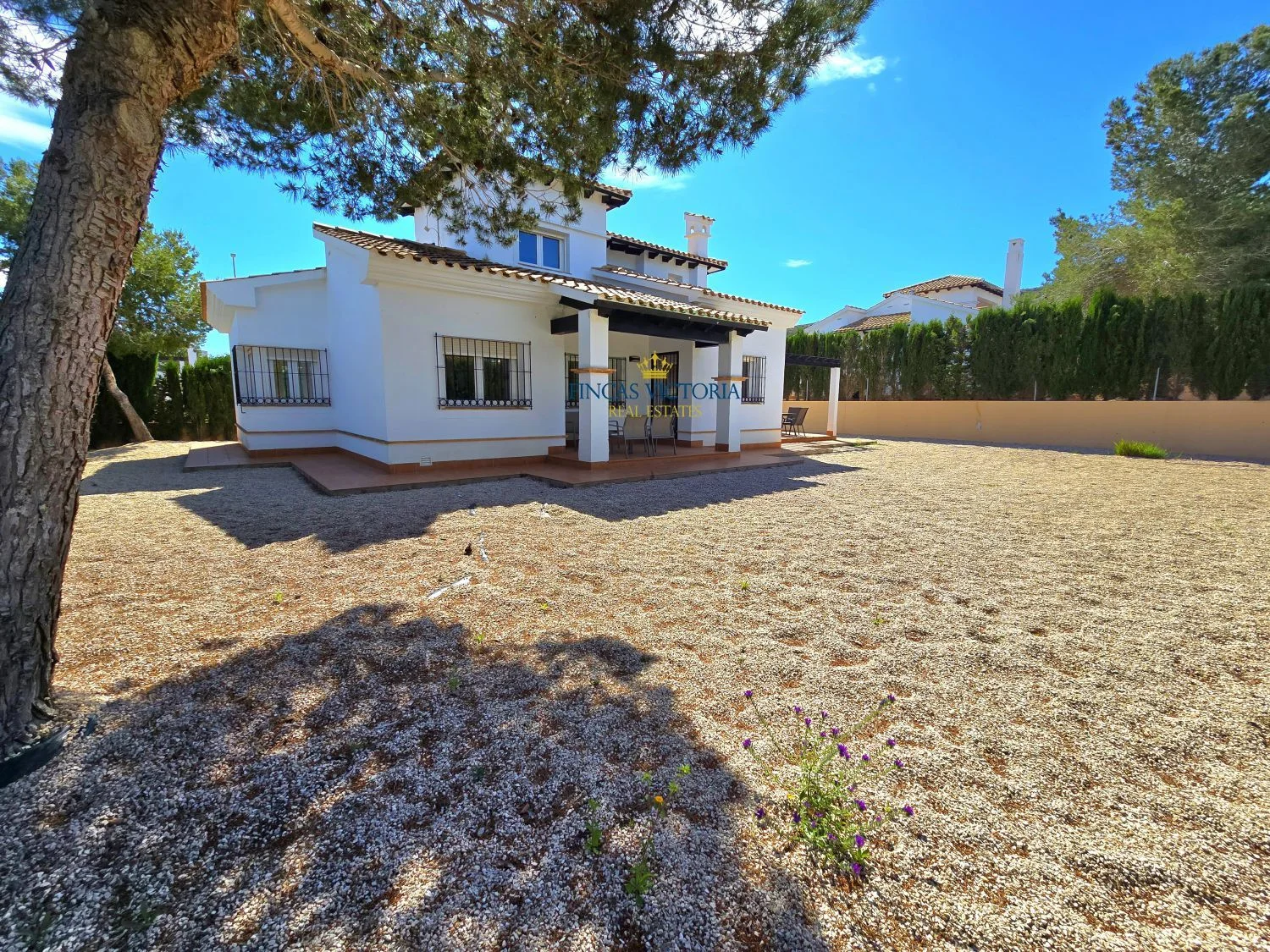 Villa rural con parcela de 814 m²