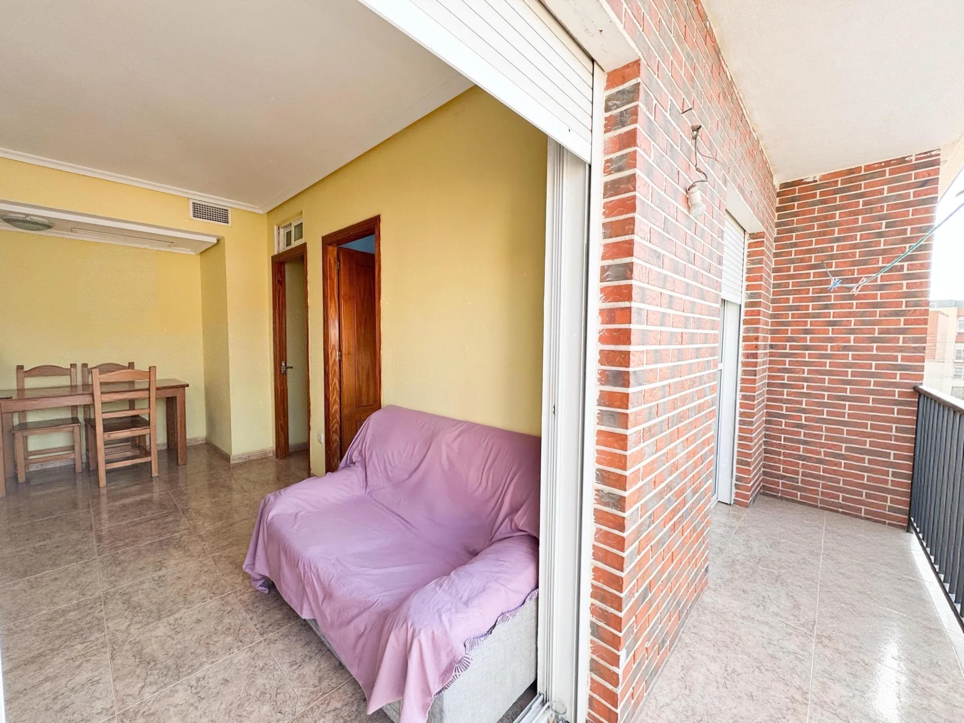 Piso céntrico en Águilas, tres dormitorios