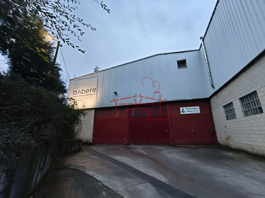 Industrial warehouse in Izurtza, 261 m²