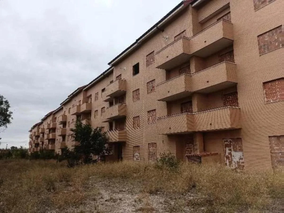 Edificio inversor con 165 viviendas