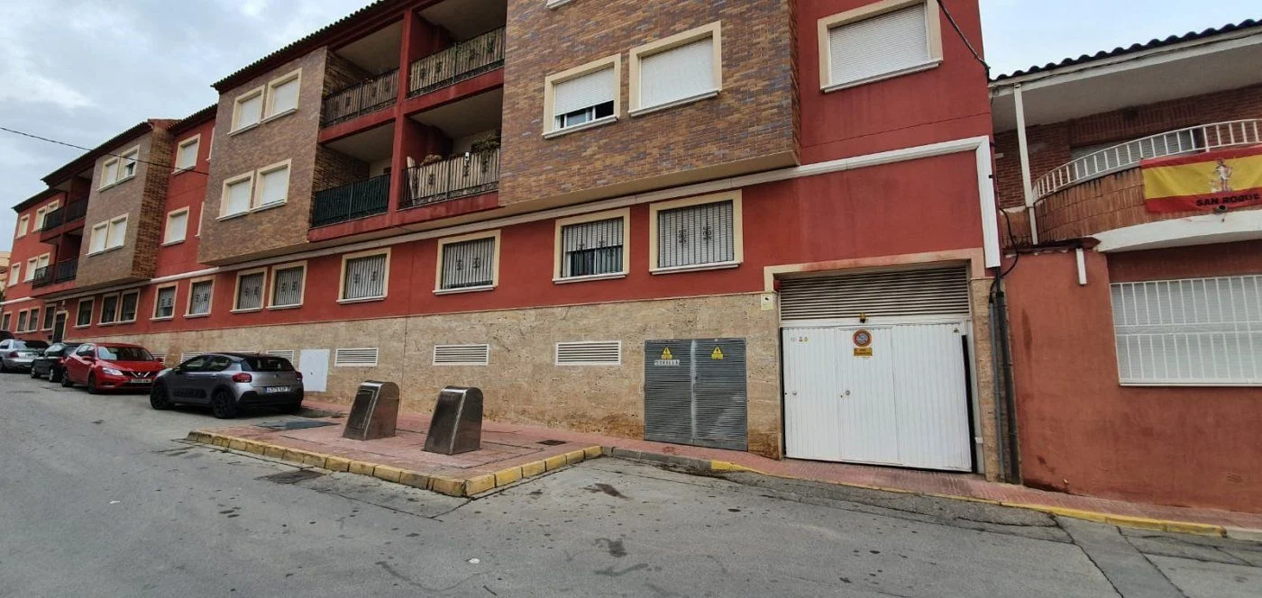 Central Ceuti garage space, 20 m²
