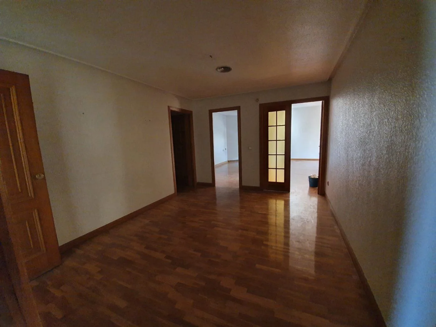 Central Jumilla flat, 5 bedrooms, 254 m²