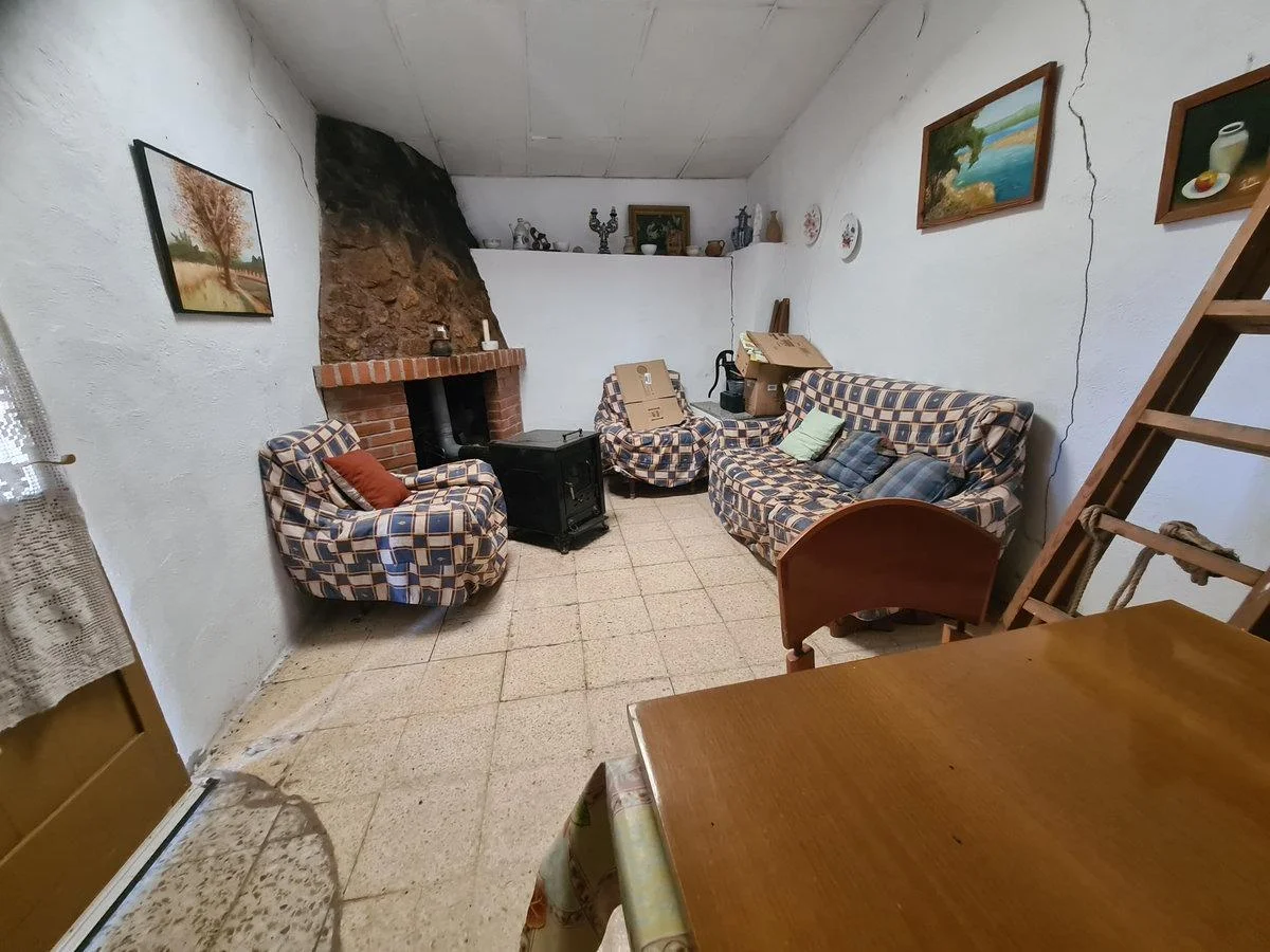 Terreno rústico en Freginals con pozo comunitario