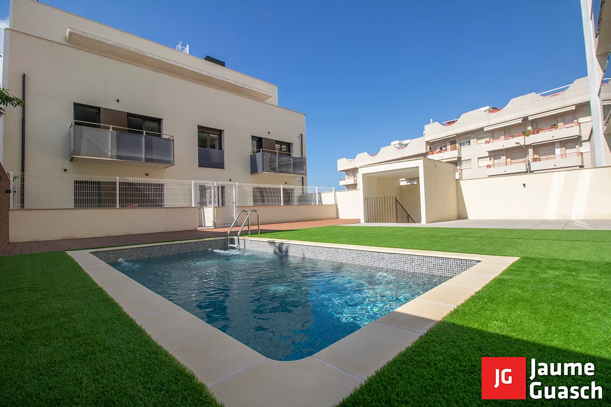 Central penthouse with 32 m² terrace