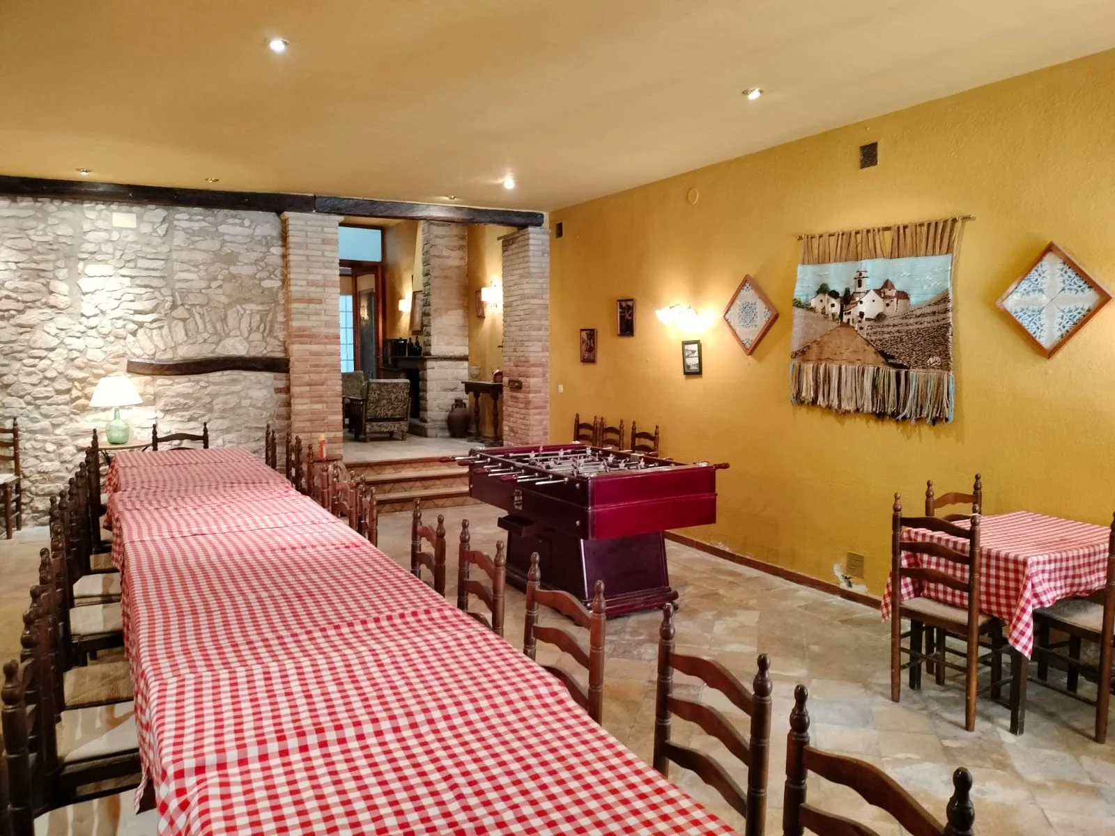 Historic village house, 13-room investment