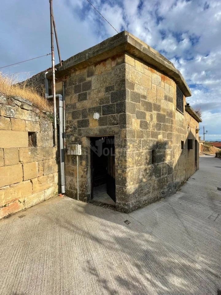 Bodega reformada en Briñas