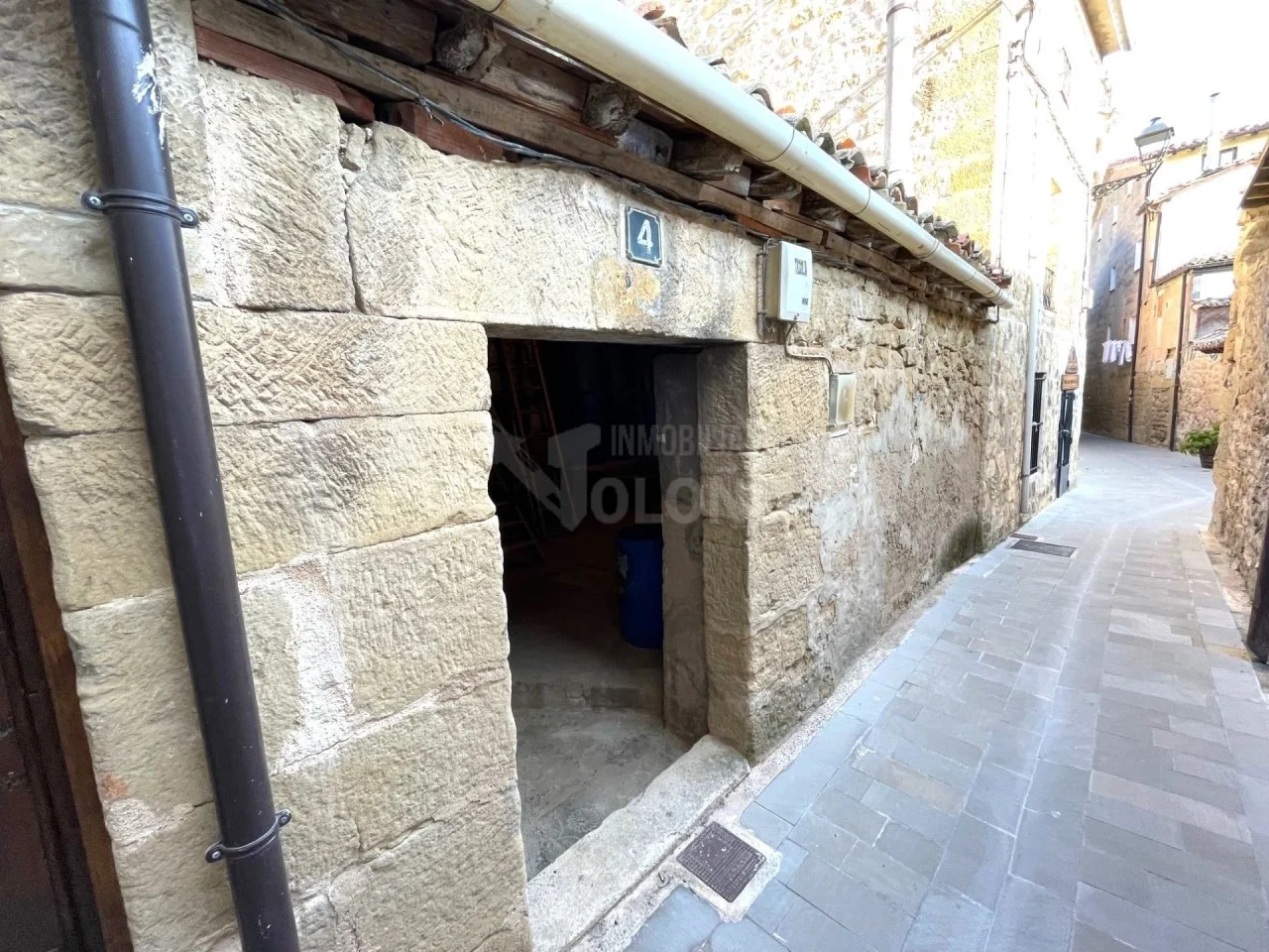 Stone wine cellar in Cuzcurrita