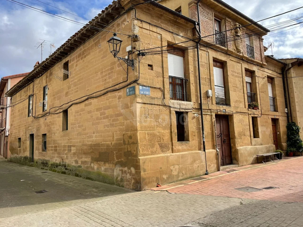 Casa de piedra céntrica para reformar