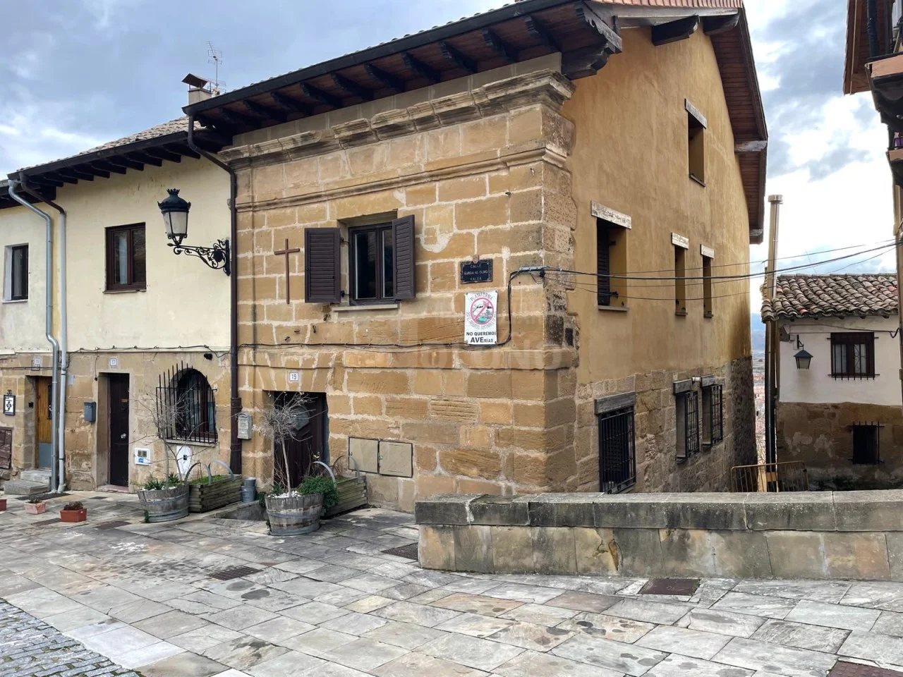 Casa reformada de piedra en Rioja Alavesa