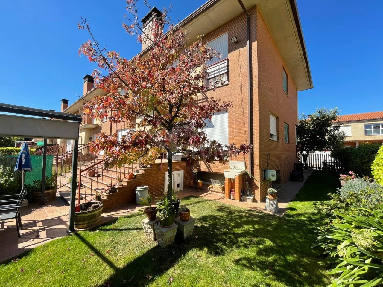 Alesanco semi-detached chalet, 185 m²