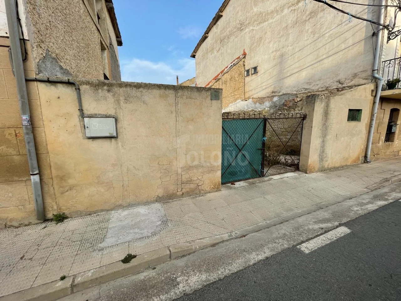 Urban plot in Cihuri, 115 m²