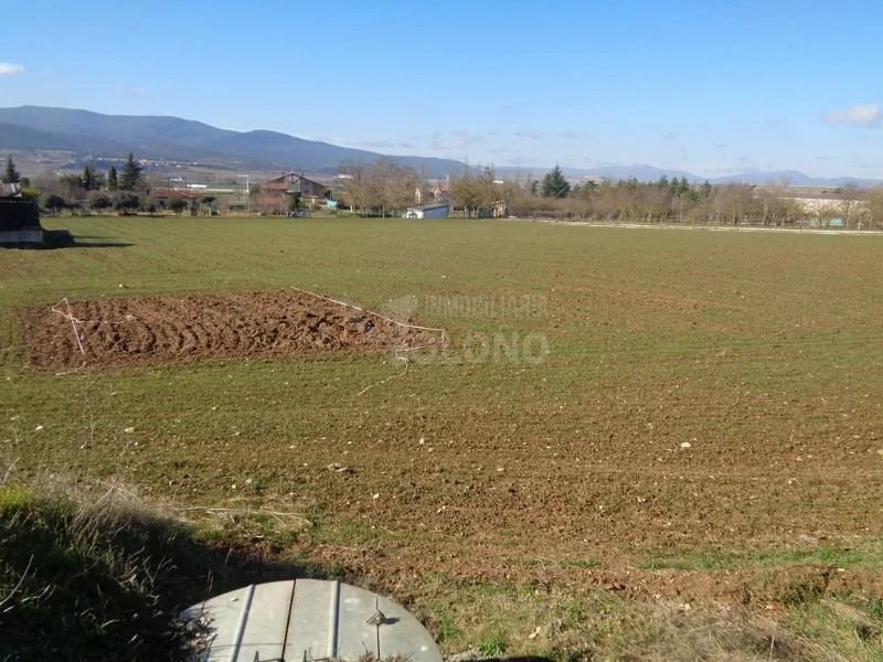 Rural Zambrana plot, 10,472 m²