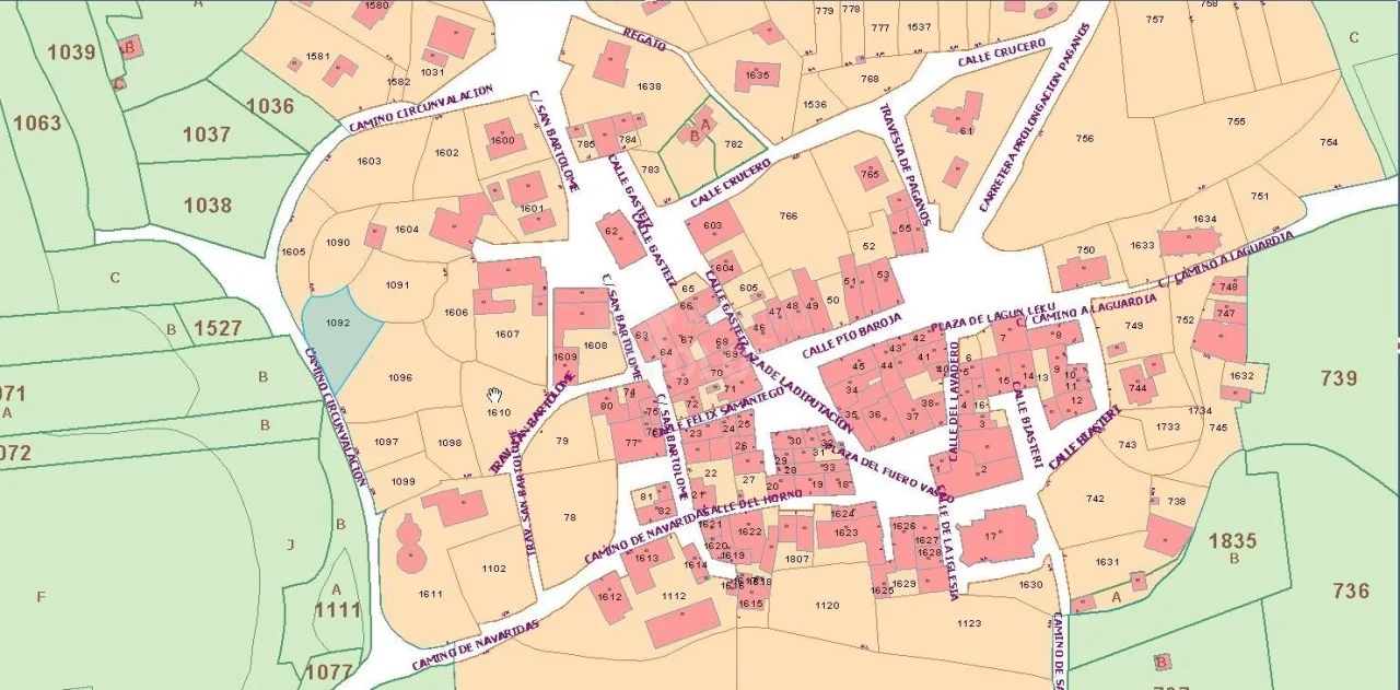 Urban plot in Laguardia, 551 m²