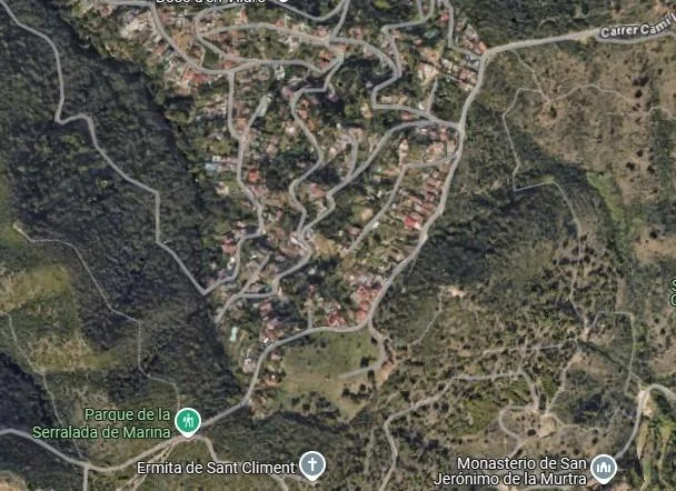 Casa en Vallensana con dos viviendas