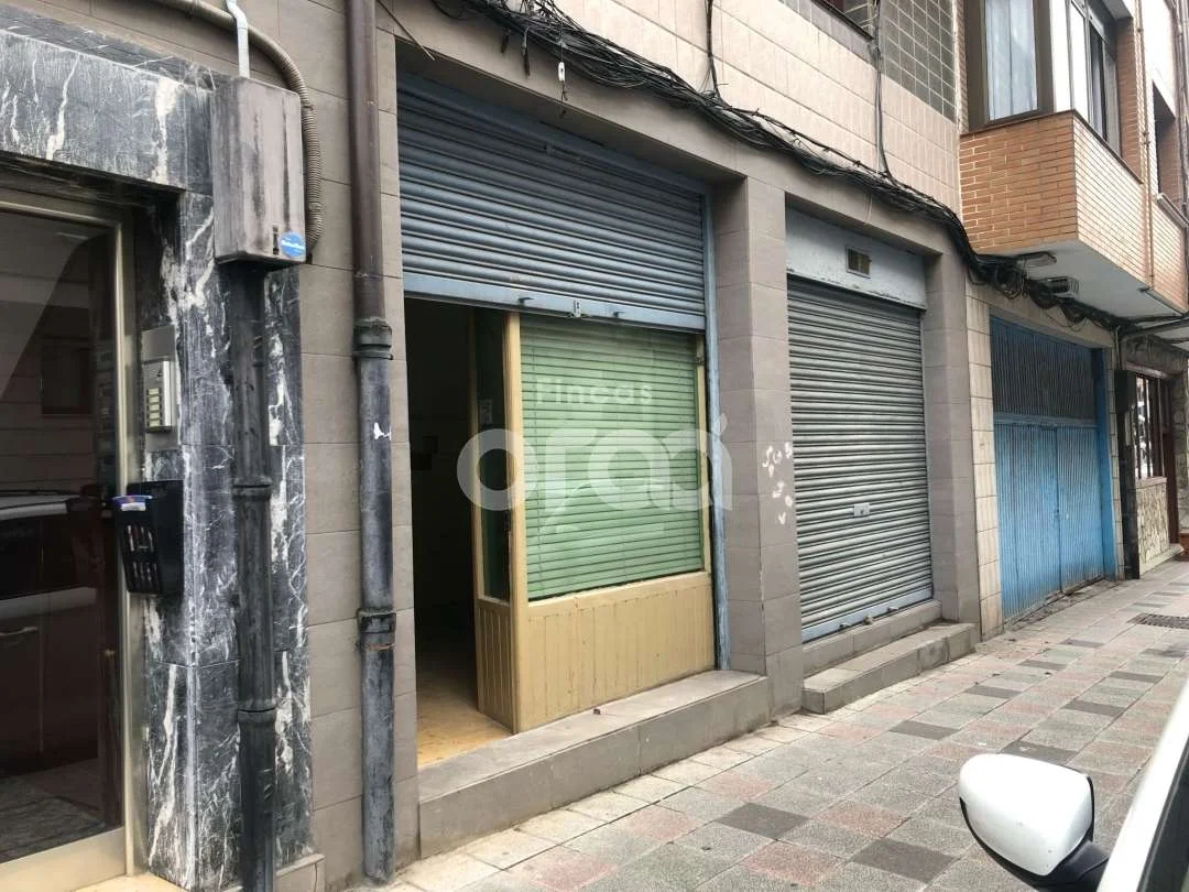 Street-front commercial unit near metro