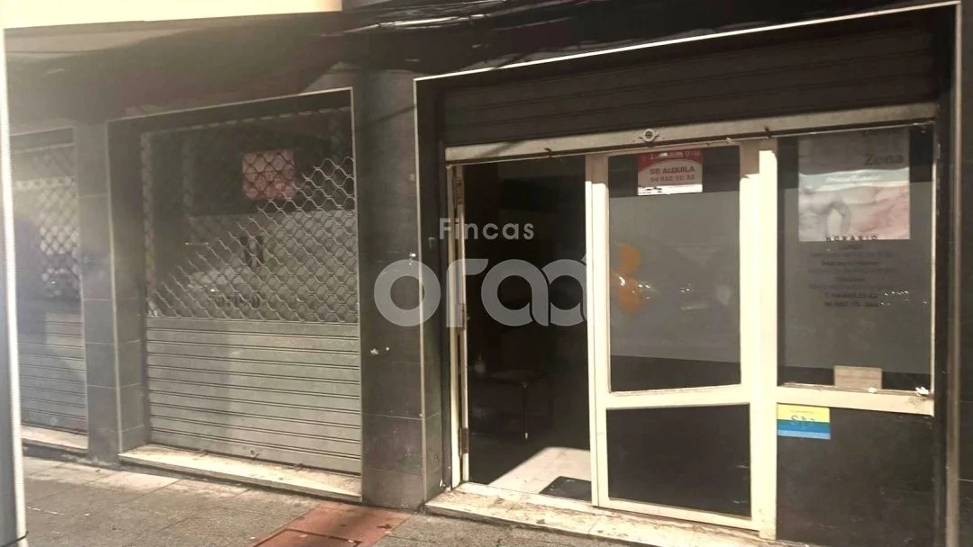 Reformed commercial unit in Santurtzi