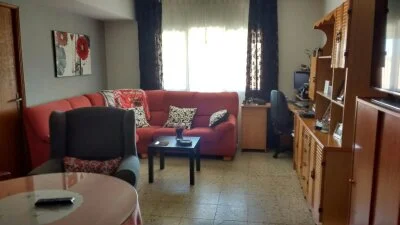 Casa de pueblo con parcela de 1.500 m²