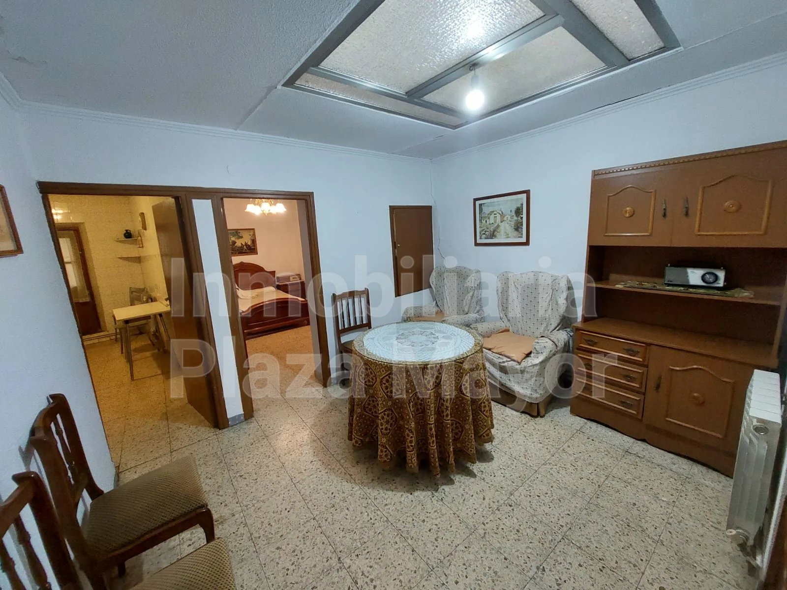 Casa reformable de cuatro dormitorios en Parada