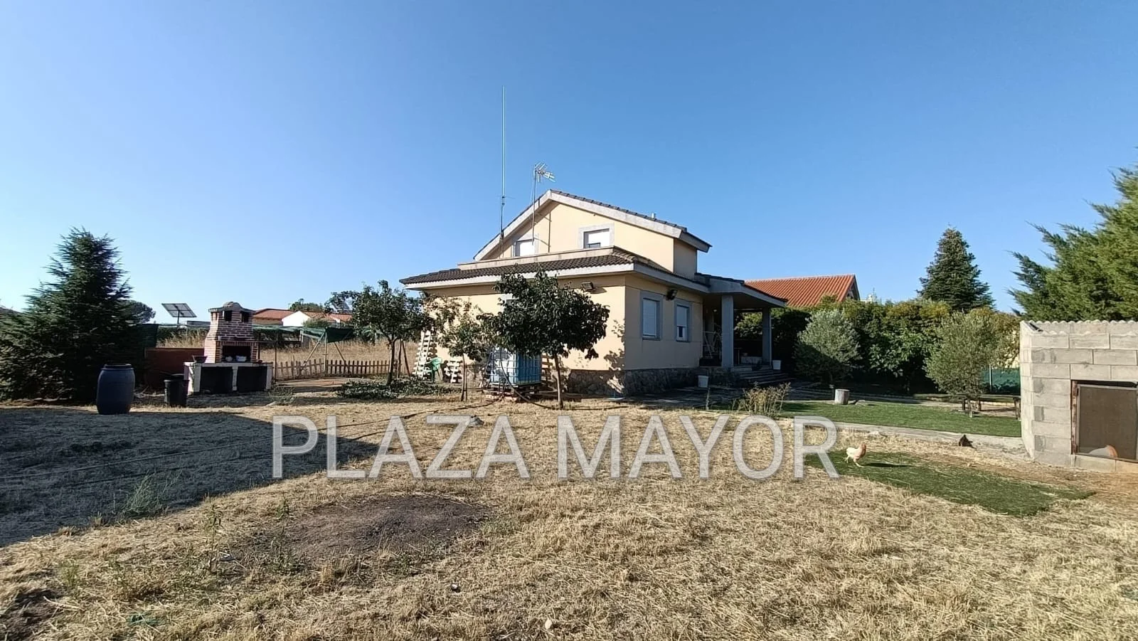 Rustic plot with two-storey house
