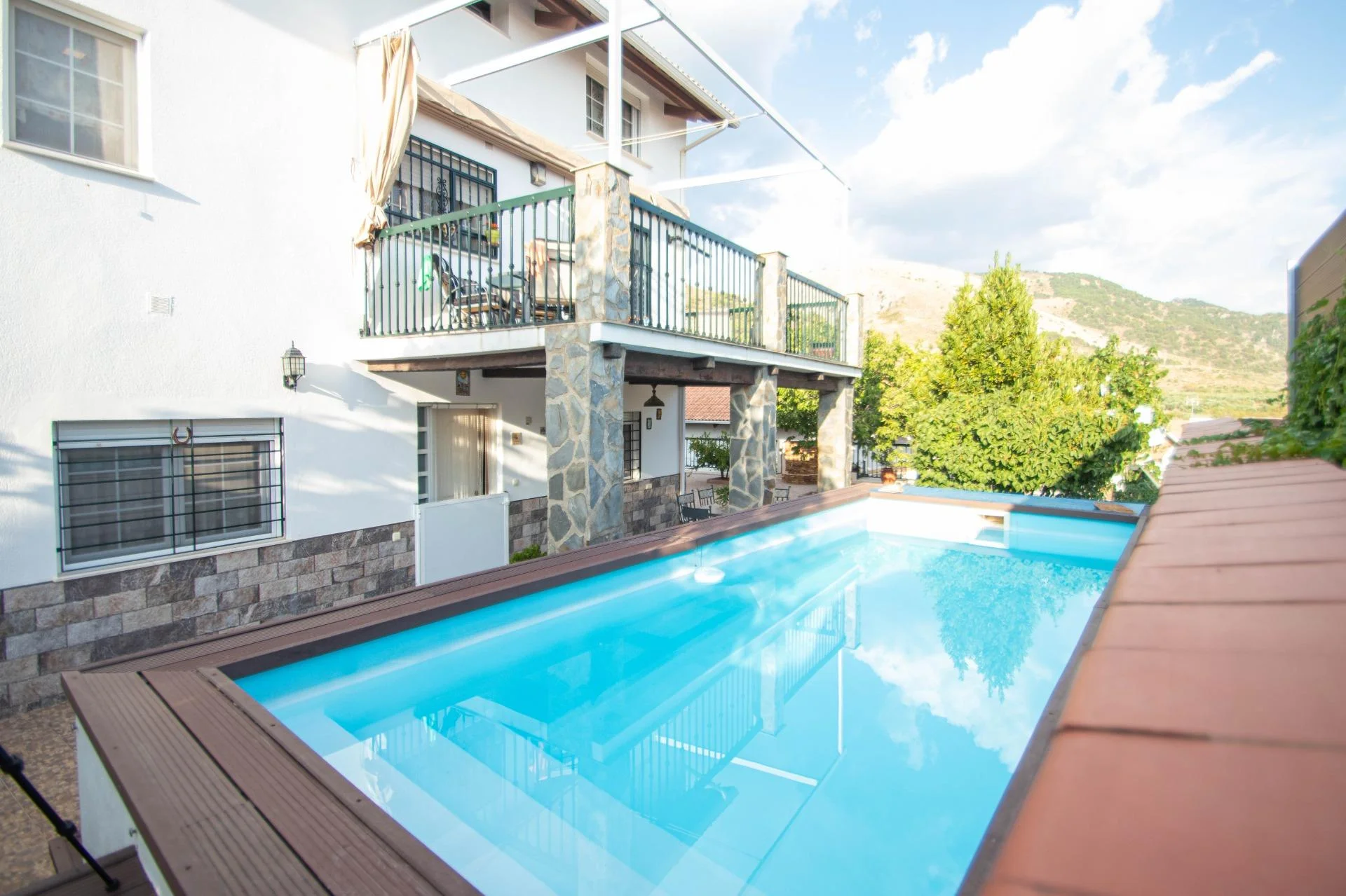 Spacious Nívar chalet with private pool