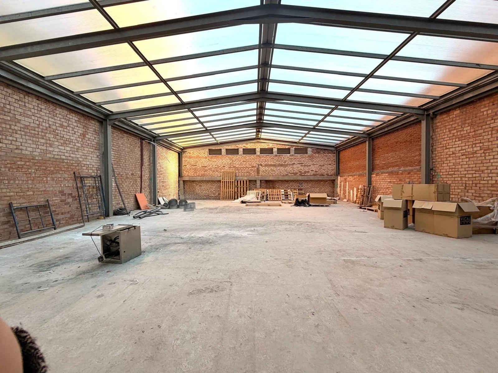 Large commercial premises in Granada