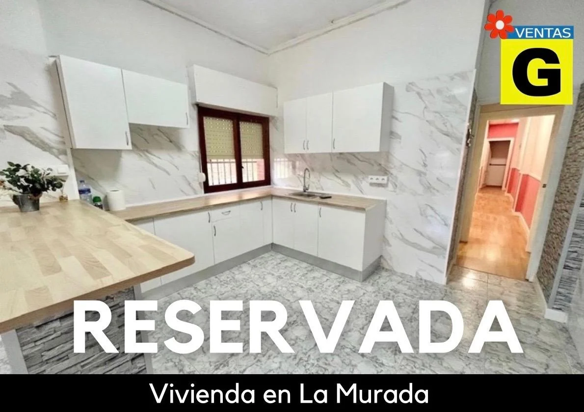Semi-renovated ground-floor flat, 3 bedrooms