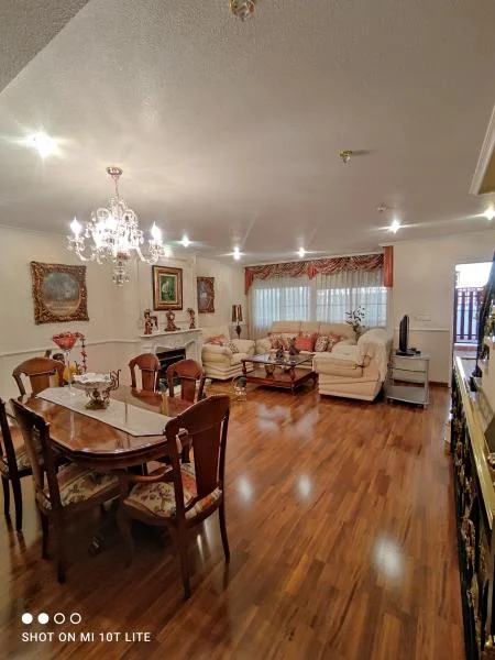 Adosado de 233 m² en Kelme con piscina