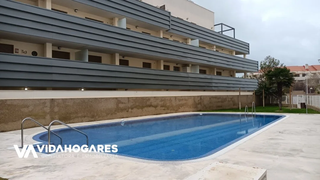Bright Rota apartment with terrace