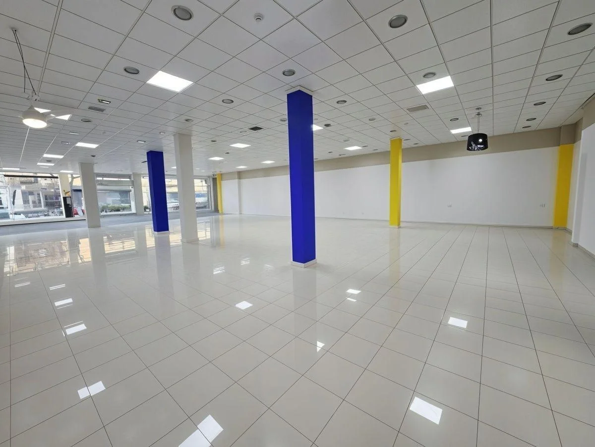 Amplio local estratégico en Albacete, 500 m²