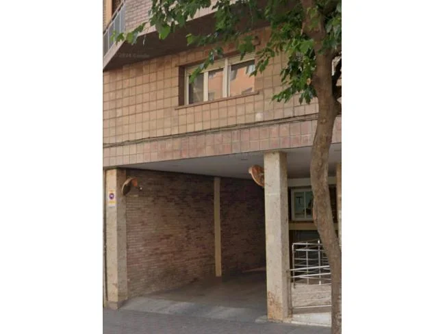 Parking space in Lleida, 13 m²