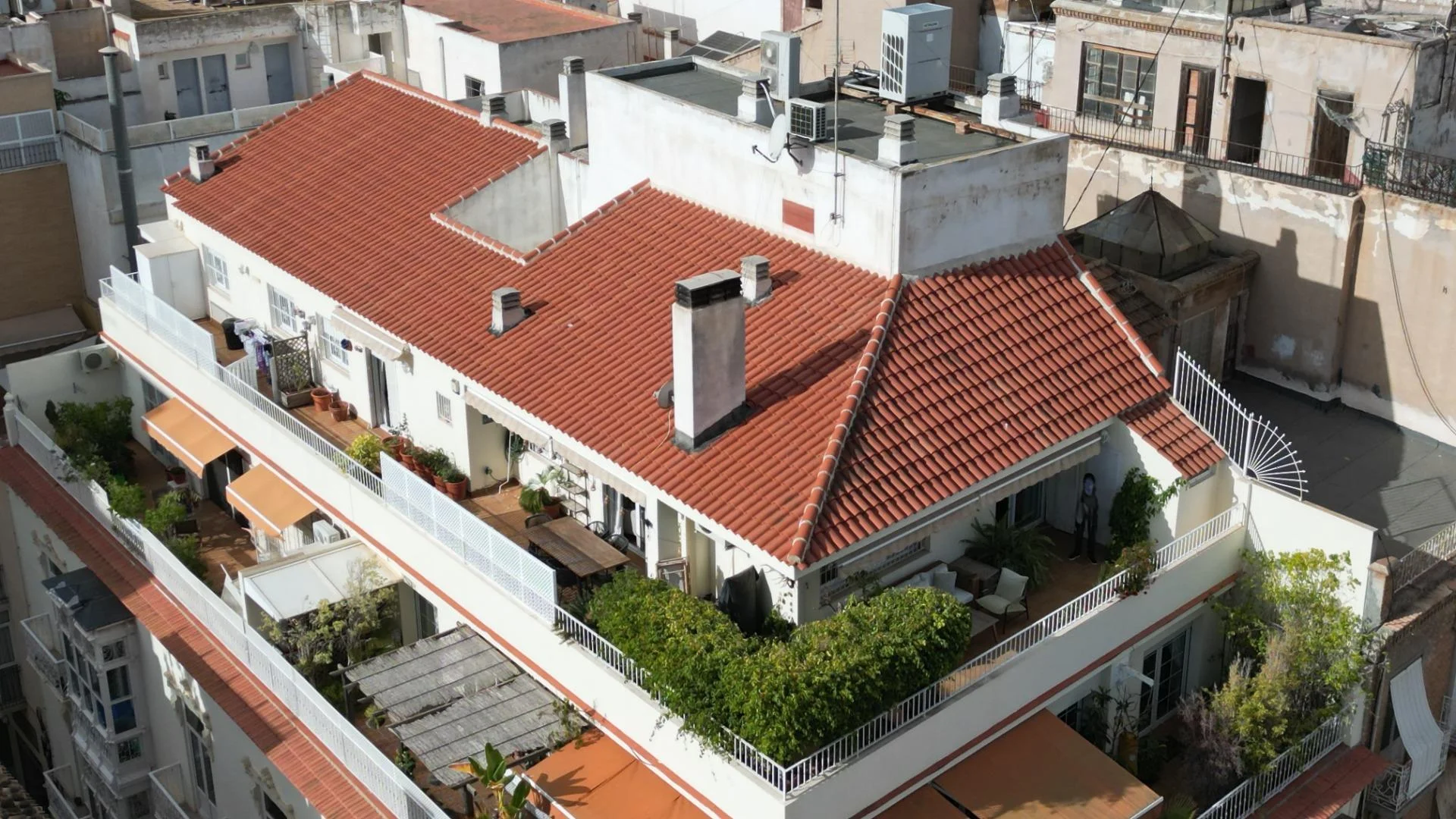Central Cartagena penthouse with 100m² terrace