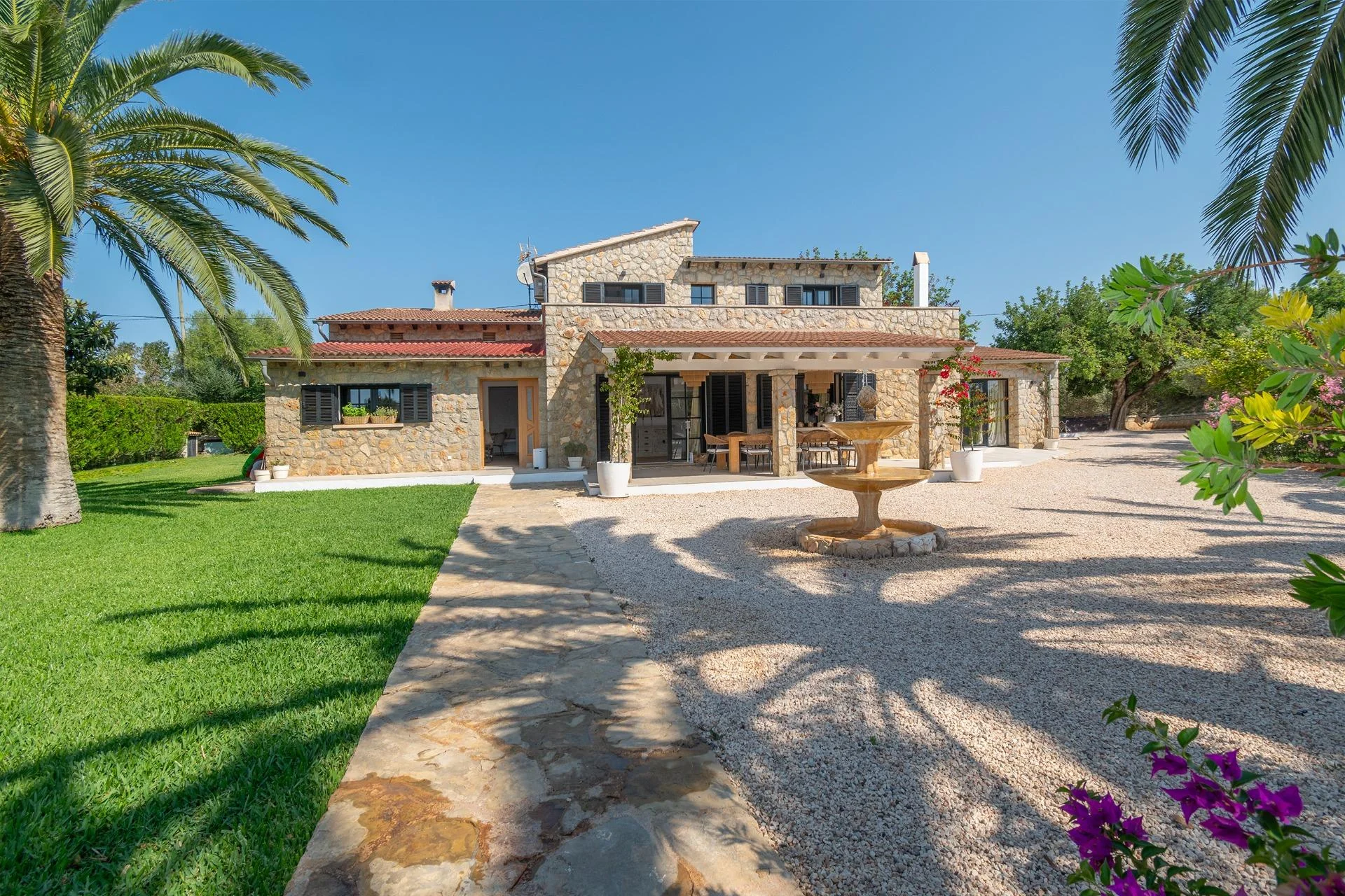 Finca renovada en Binissalem con 8 dormitorios