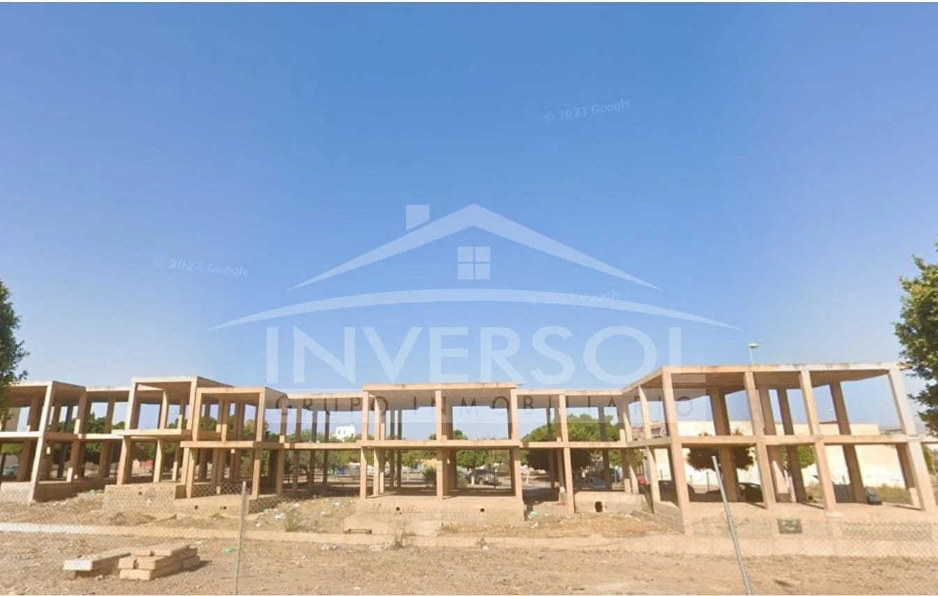 Part-built building in Las Norias