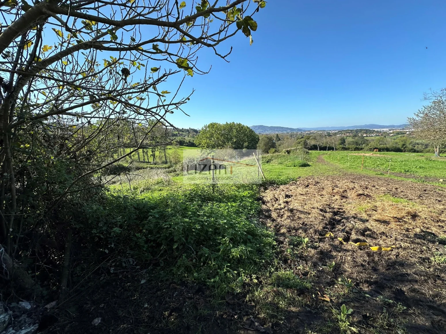 Buildable Siero plot with 6,235 m²