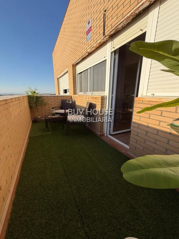 Ático amueblado en Lominchar con terraza