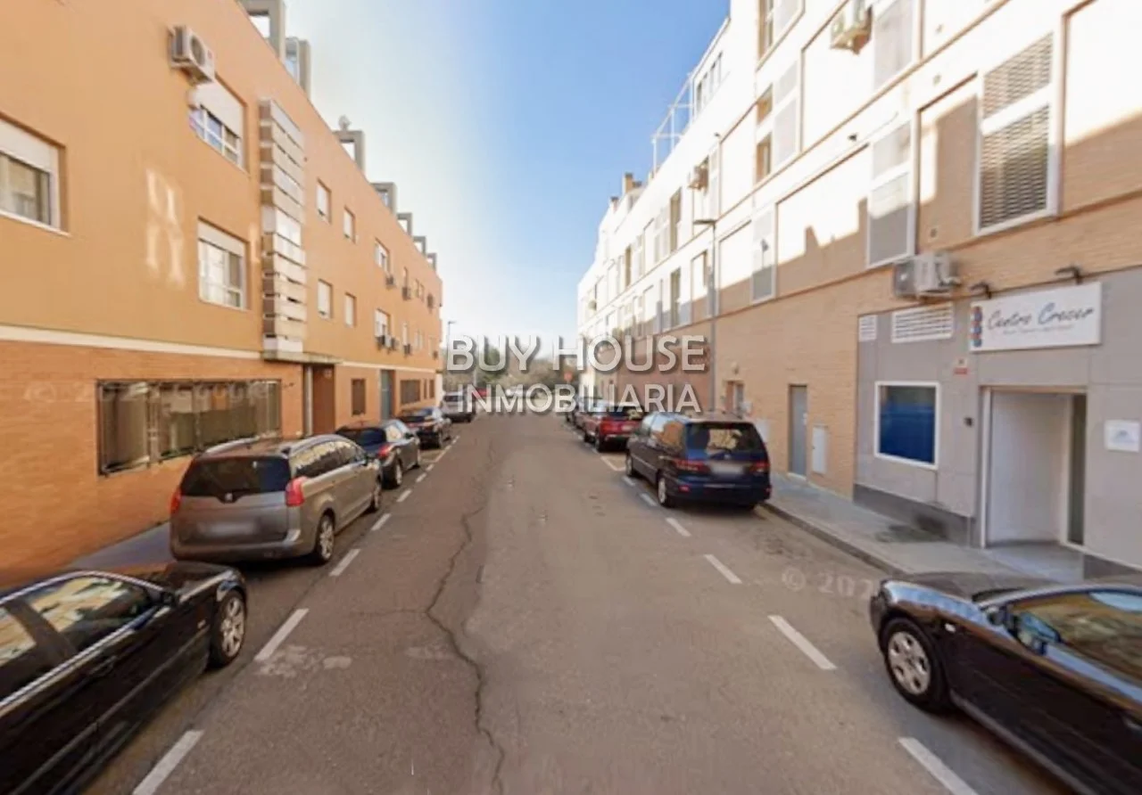Commercial premises near logistics hub
