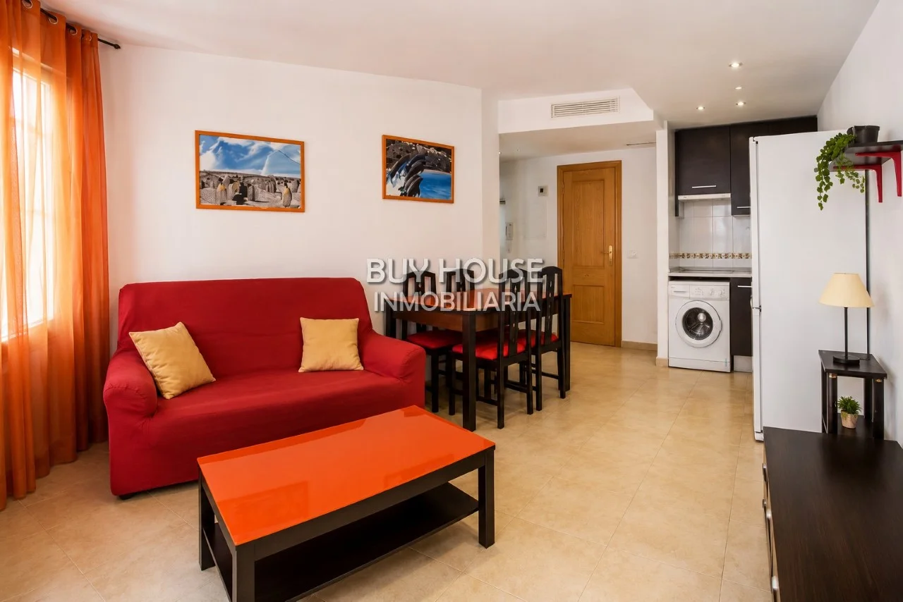 Central Yeles flat, 1 bedroom, rented