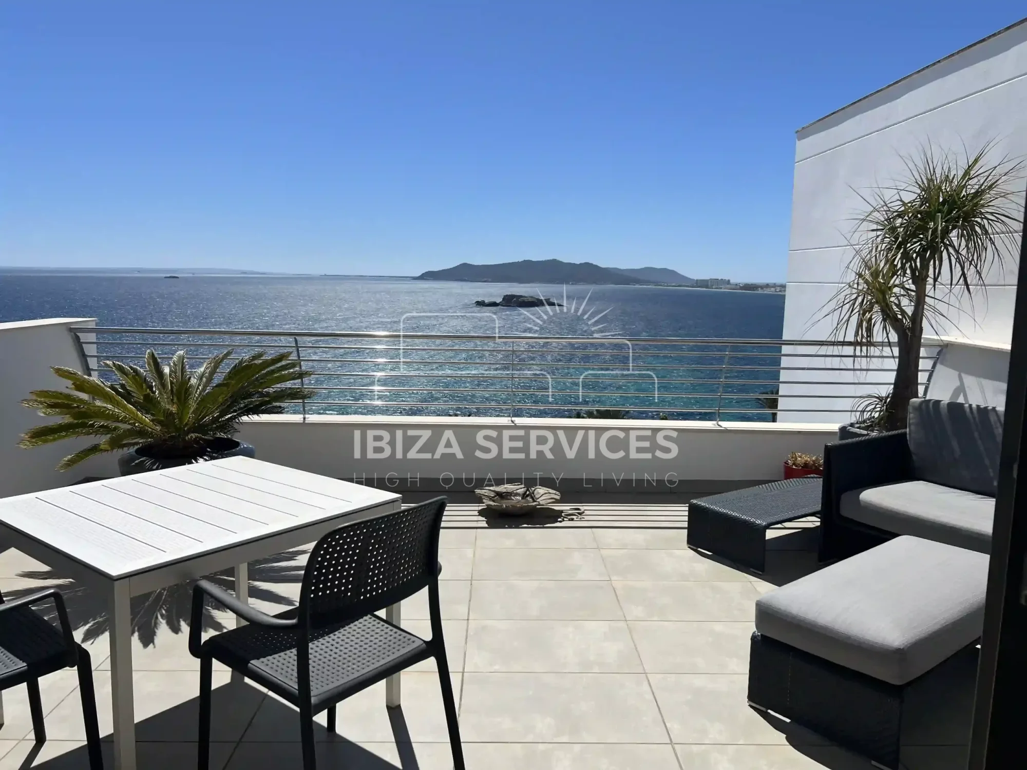 Triplex con vistas al mar en Los Molinos, 3 dormitorios