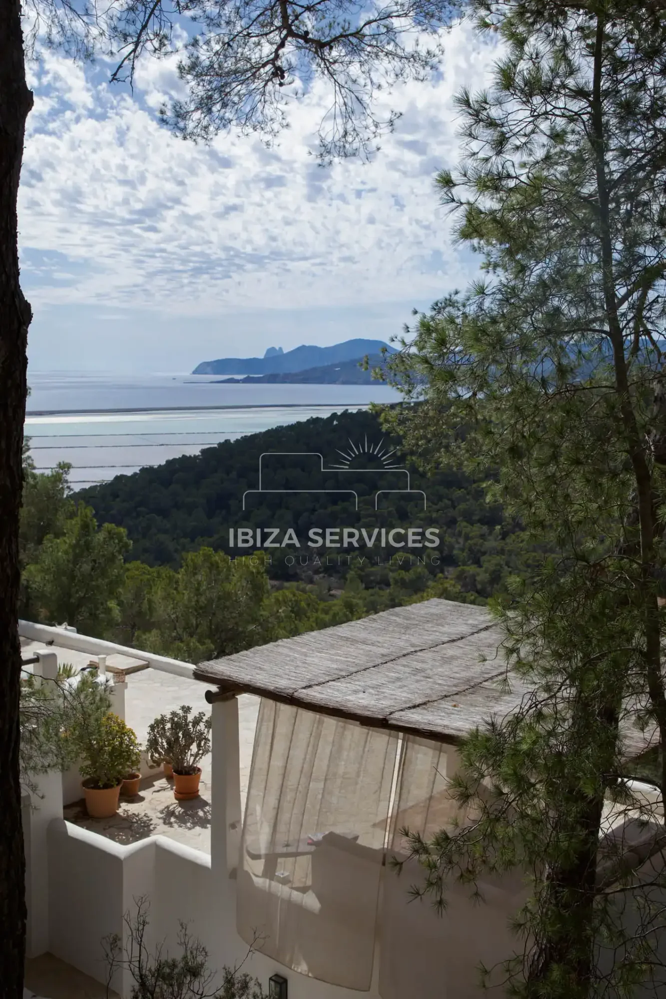 Villa con vistas al mar en Salinas