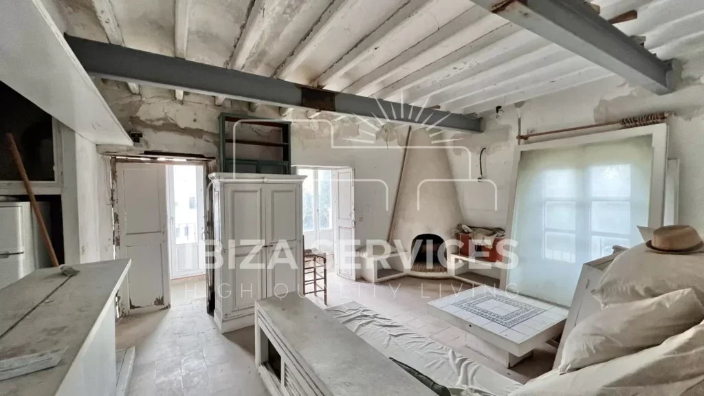 Piso para reformar en Dalt Vila, 1 dormitorio