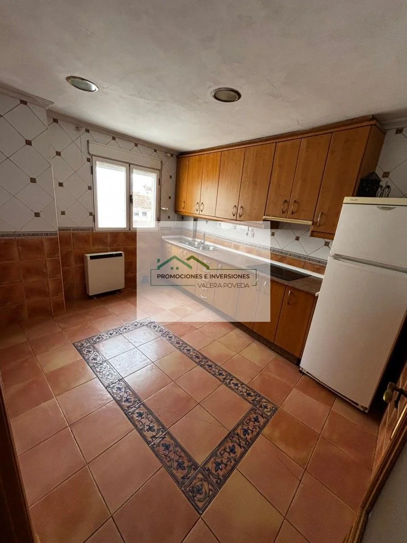 Ático de tres dormitorios con gran terraza