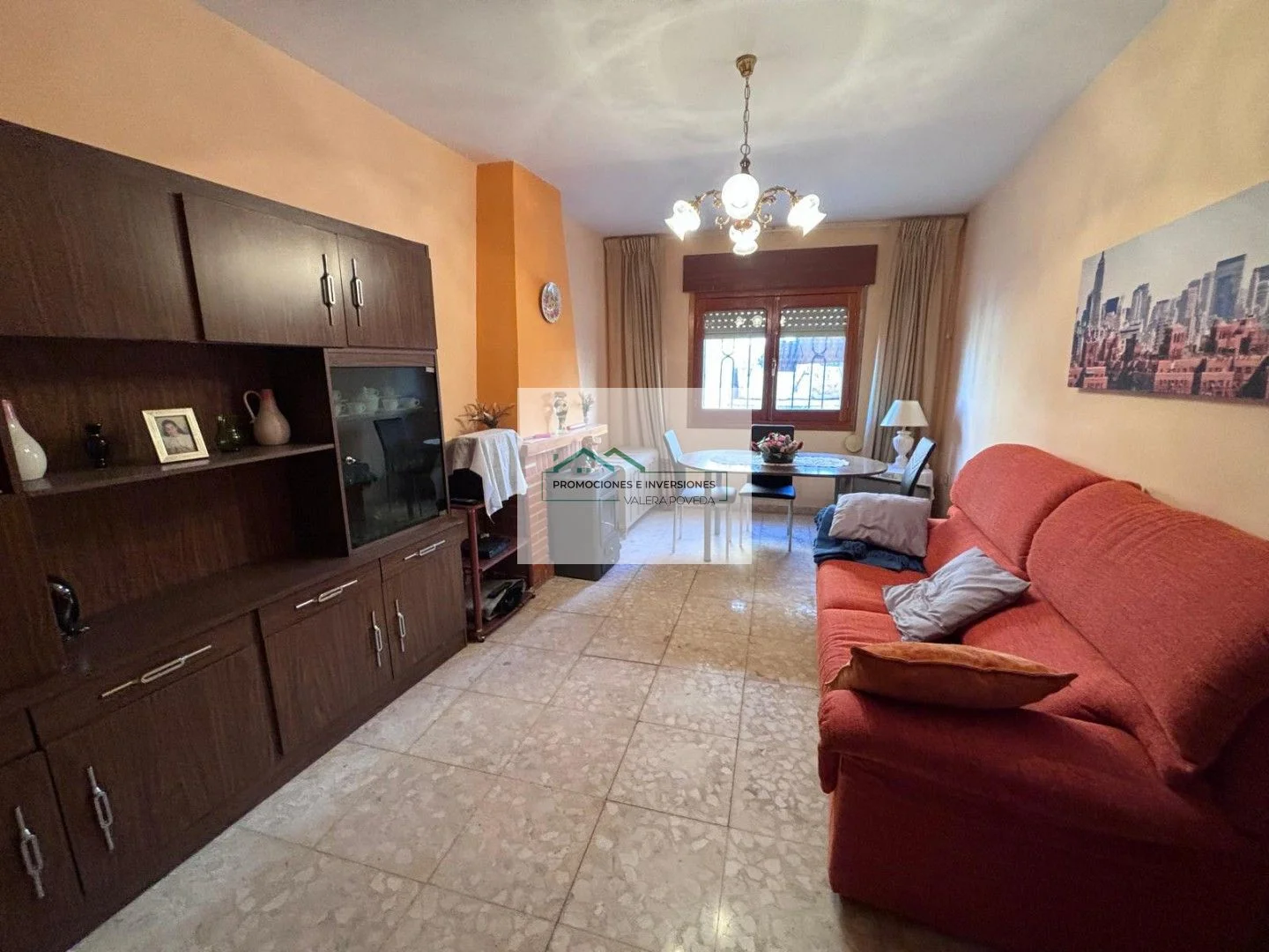 Good-condition house with three bedrooms