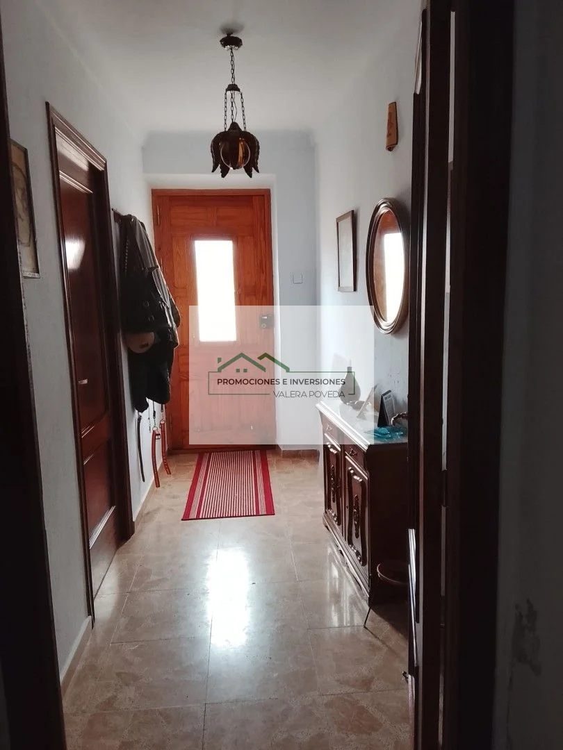 Independent four-bedroom renovation house