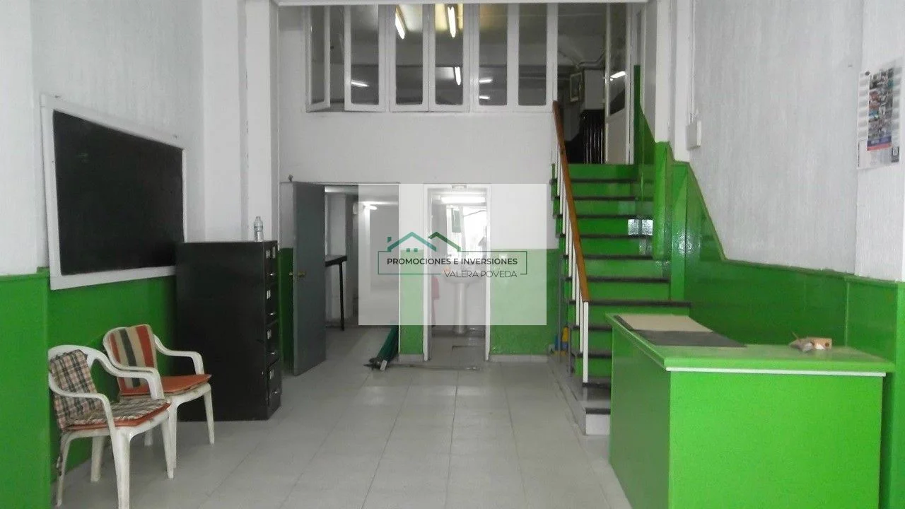 Central Cuenca commercial unit, 100 m²