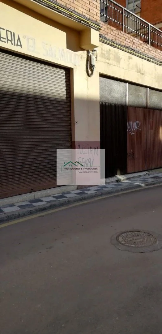 Large Cuenca commercial premises, 620 m²