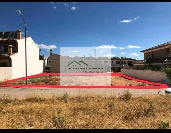 Parcela urbana en Campillo, 557 m²