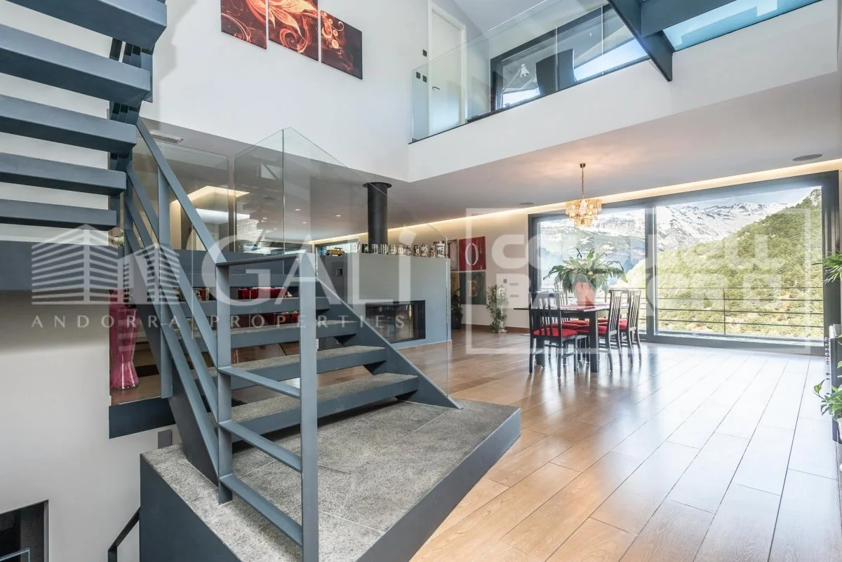 Chalet de lujo en Anyós, 1.120 m²