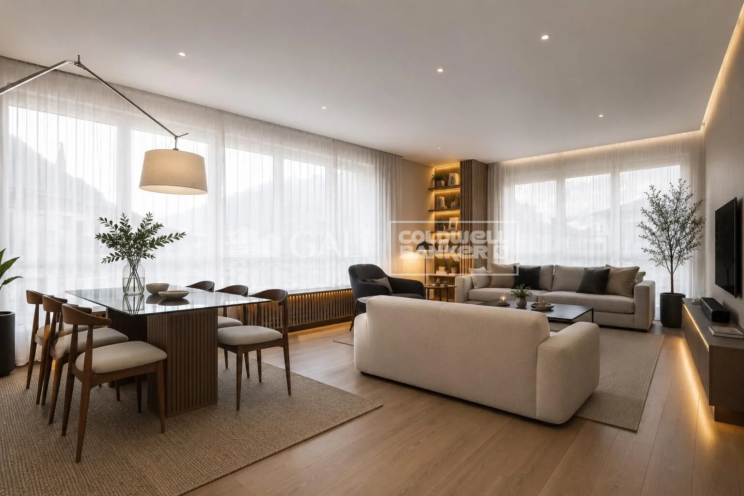Renovated central flat, 4 bedrooms