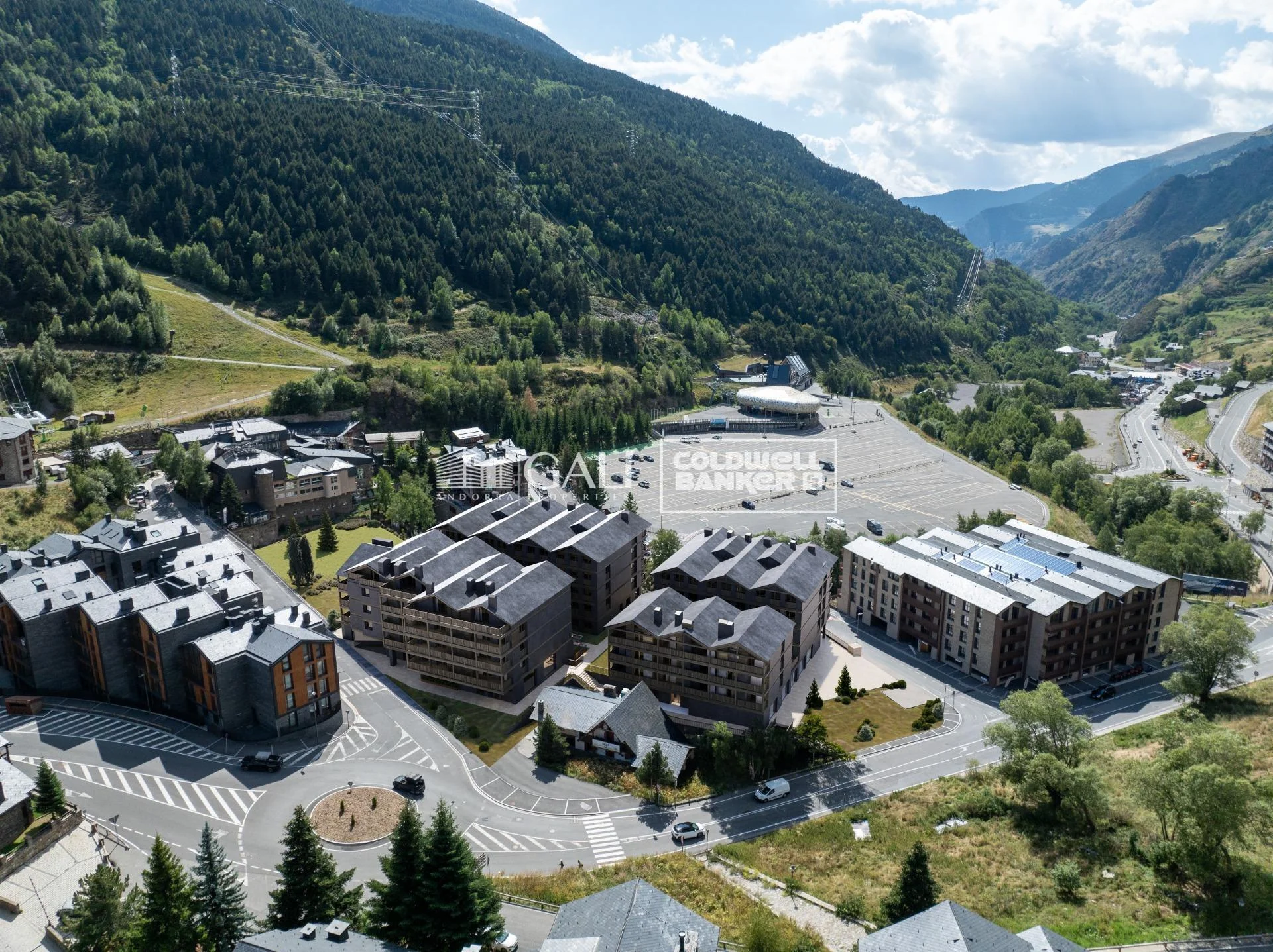 New-build ski-side flat in El Tarter